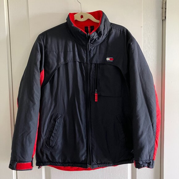 Tommy Hilfiger Reversible Jacket Size Large Red Fleece & Water Resistant. - Picture 1 of 14